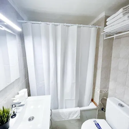 Pool View Apartment